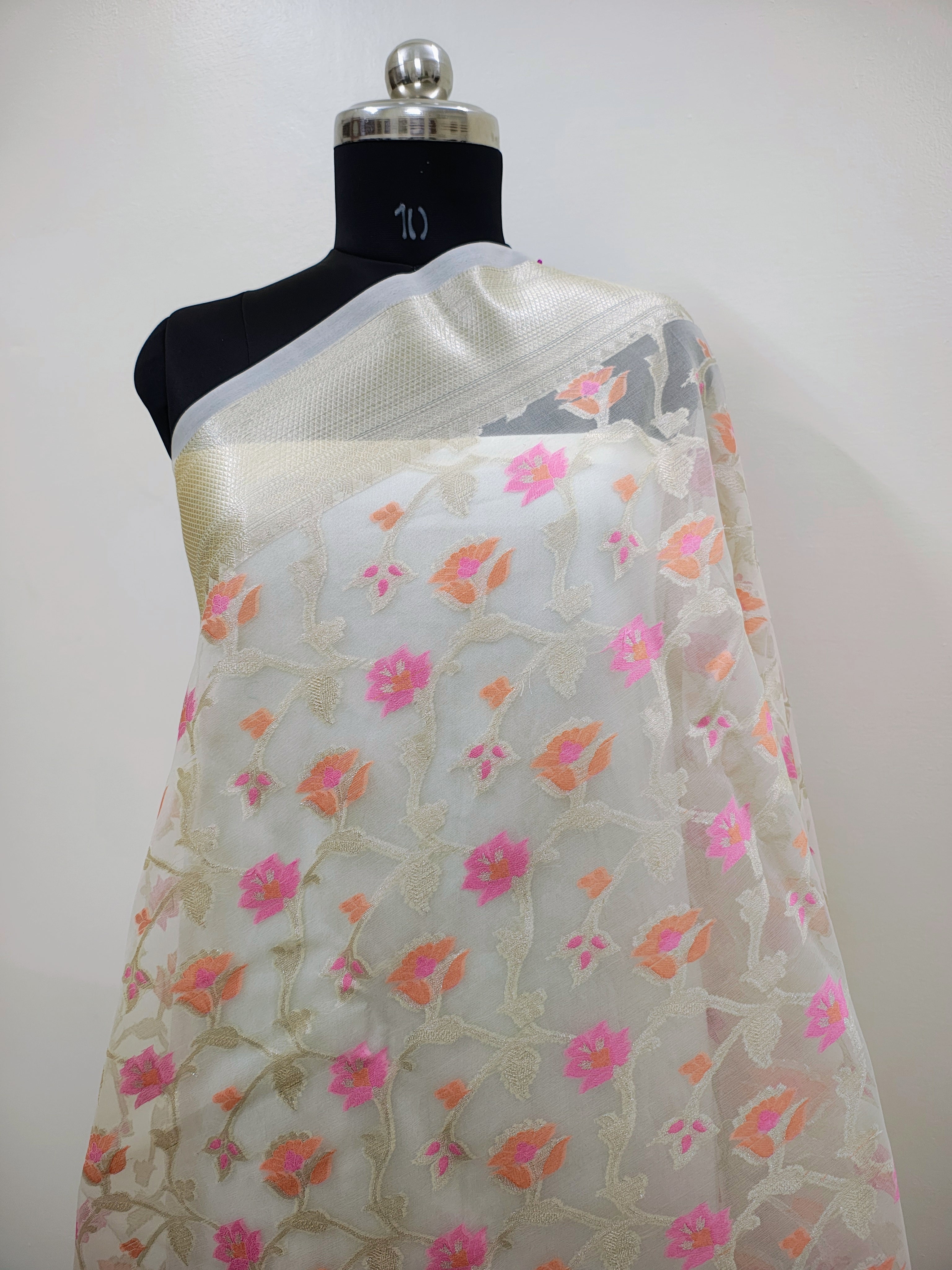 Phool Jaal Banarasi Saree/Off-White Color