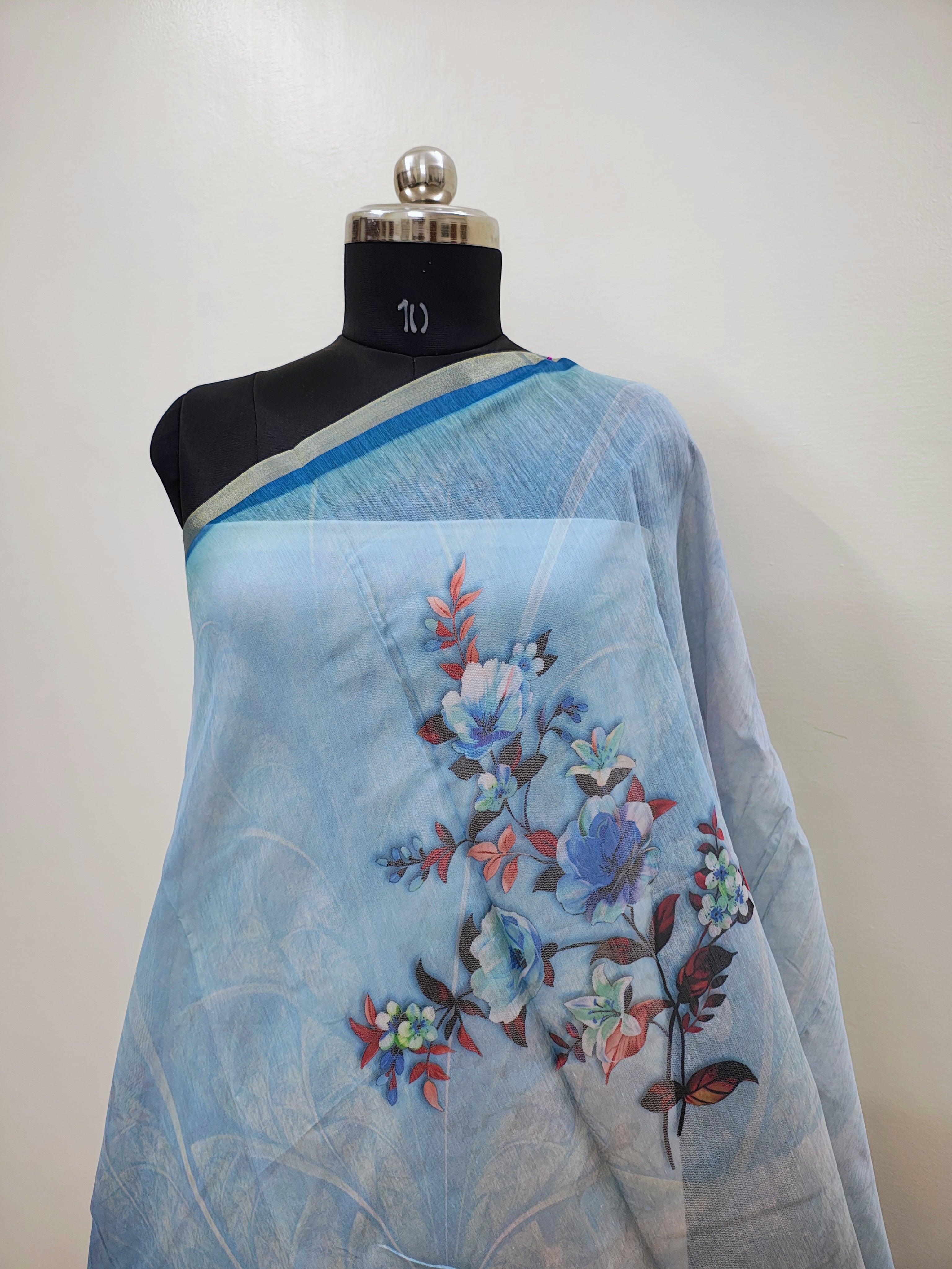 Gulabi Bahar/Blue Color