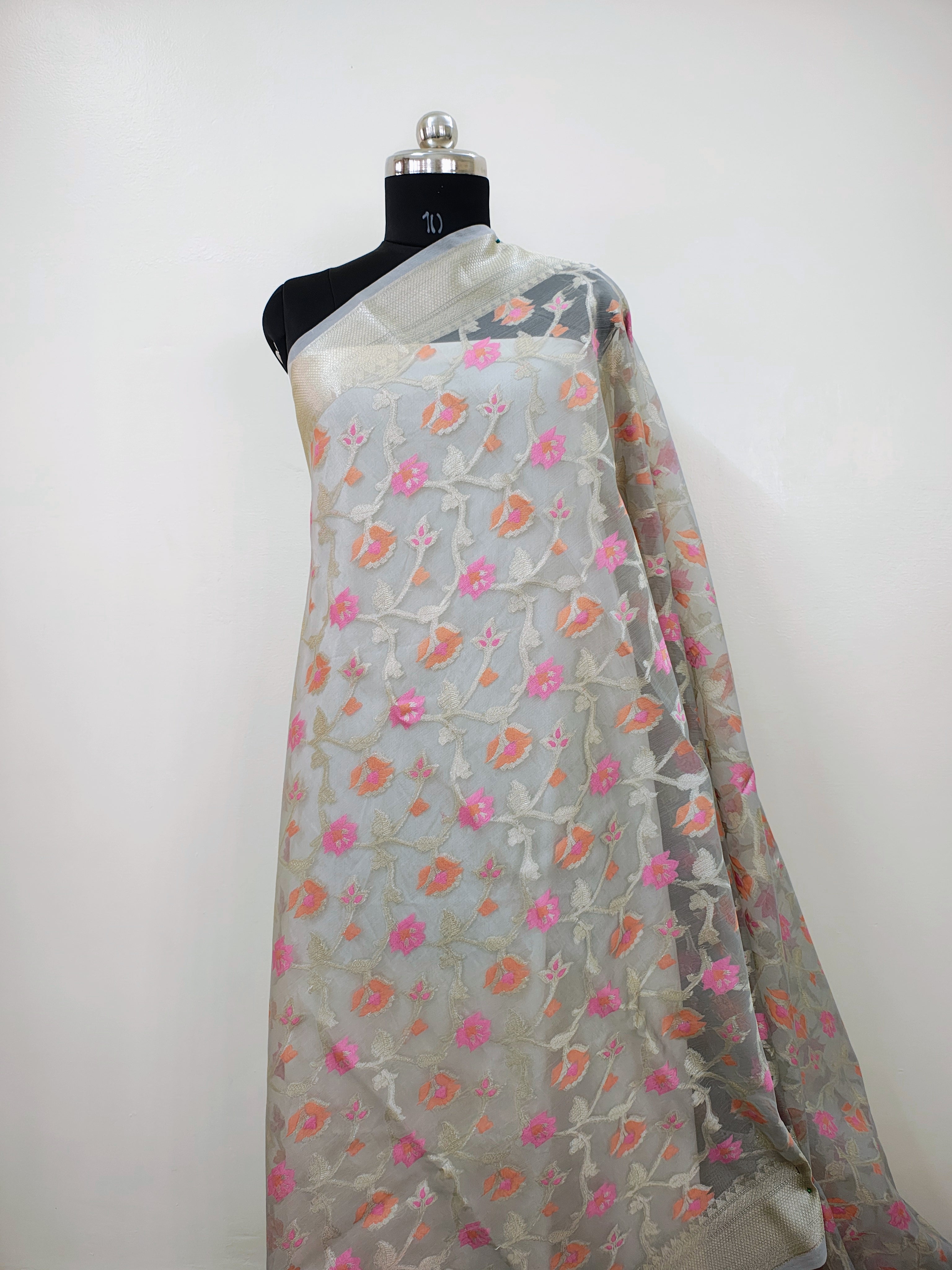 Phool Jaal Banarasi Saree/Grey Color