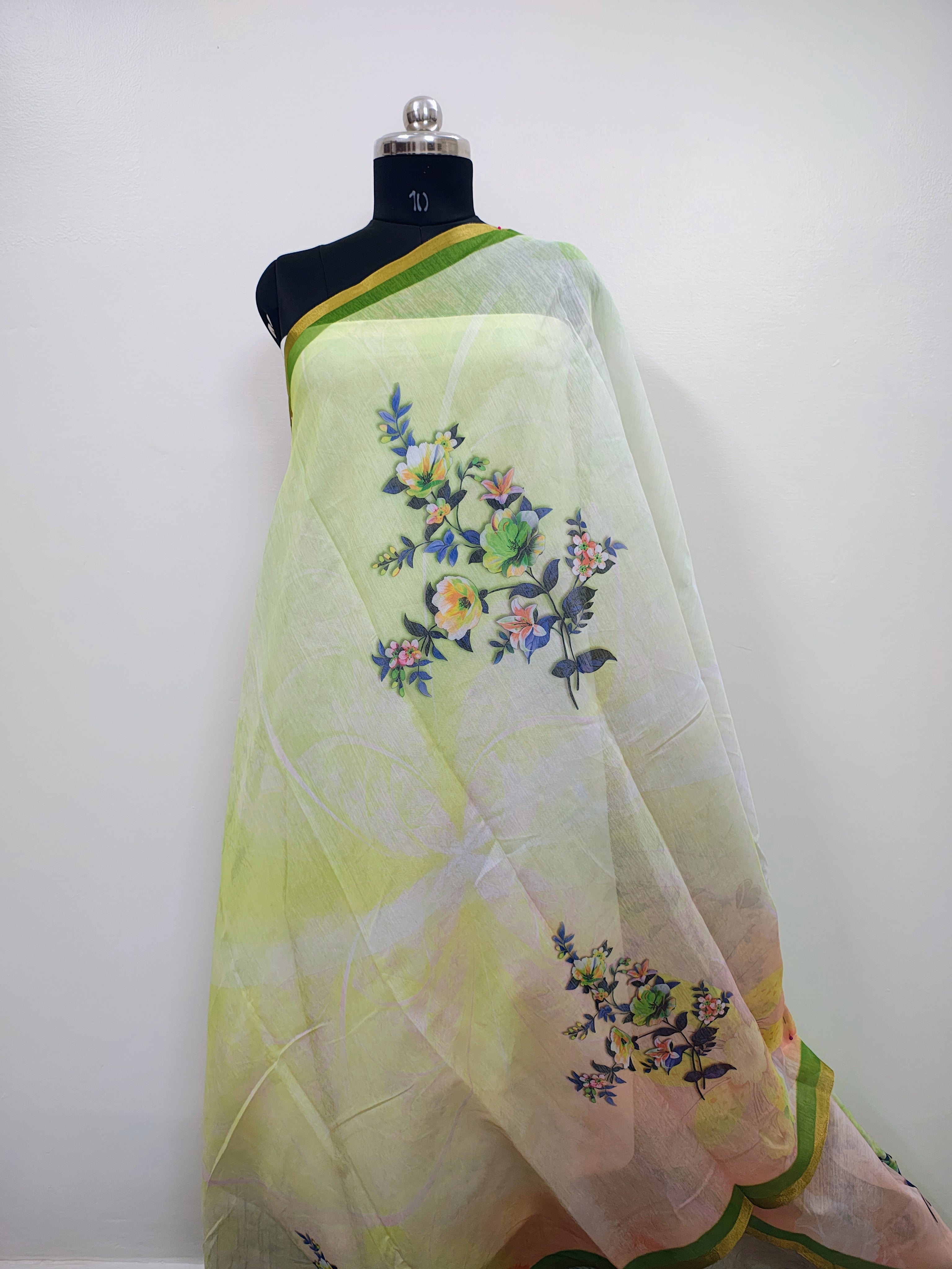 Gulabi Bahar/Pista Color