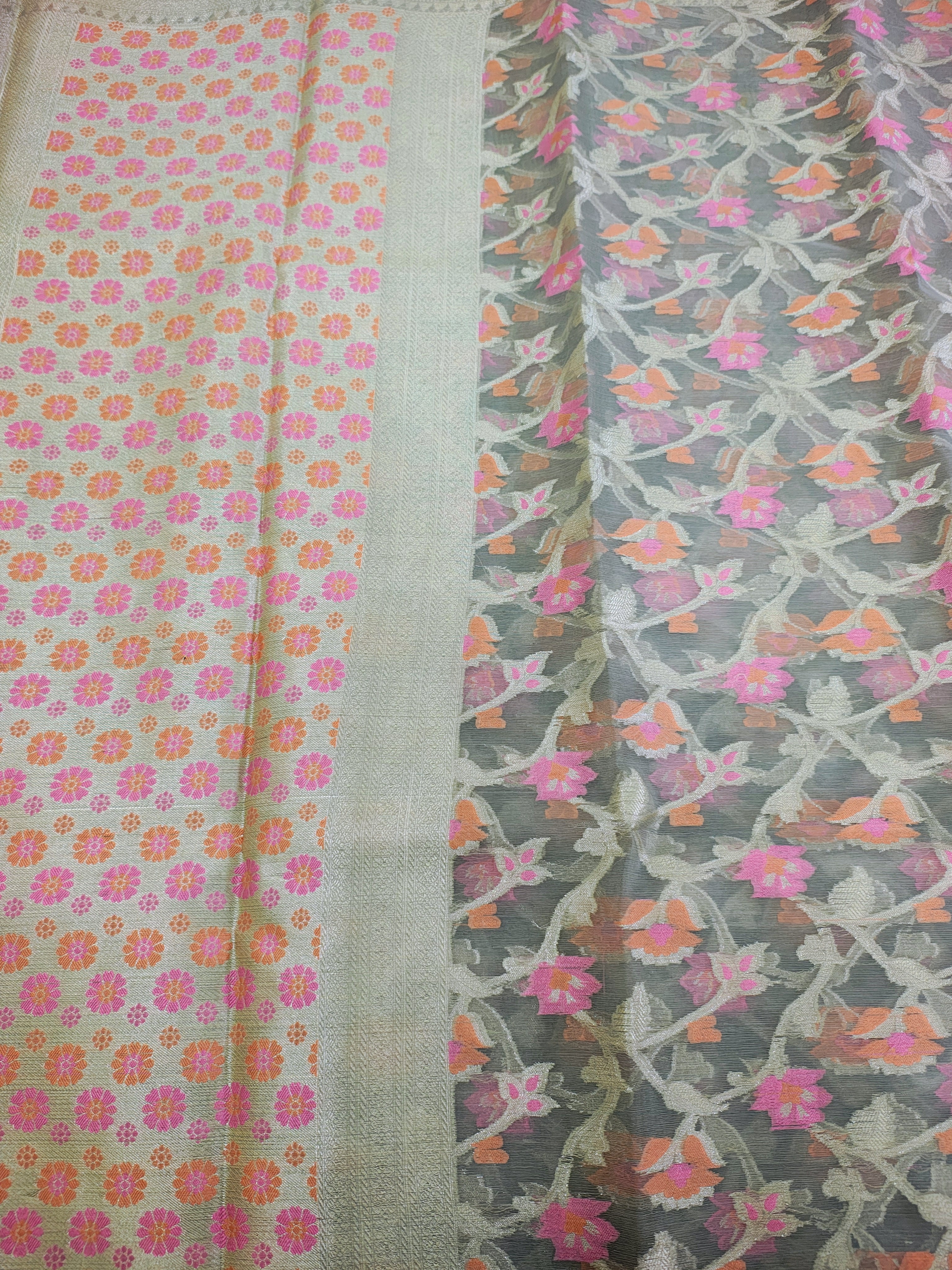 Phool Jaal Banarasi Saree/Grey Color